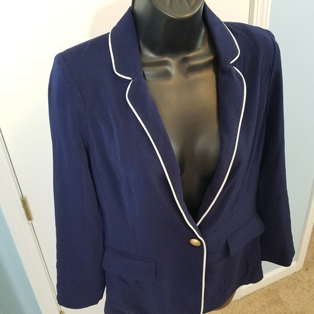 NWOT Skies Are Blue One Button Blazer Size XS